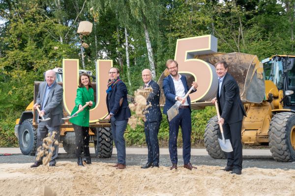 news_u5_spatenstich