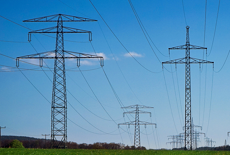 geschaeftsbereich_energie_stromtrasse